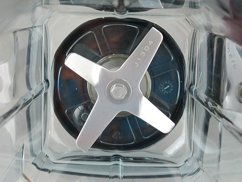 เครื่องปั่นน้ำผลไม้ ปั่นสมูทตี้ JTC 1200 วัตต์ (TM767) 1602-061