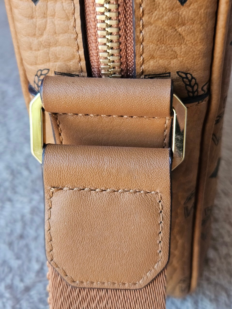 MCM Crossbody Mini Conyac