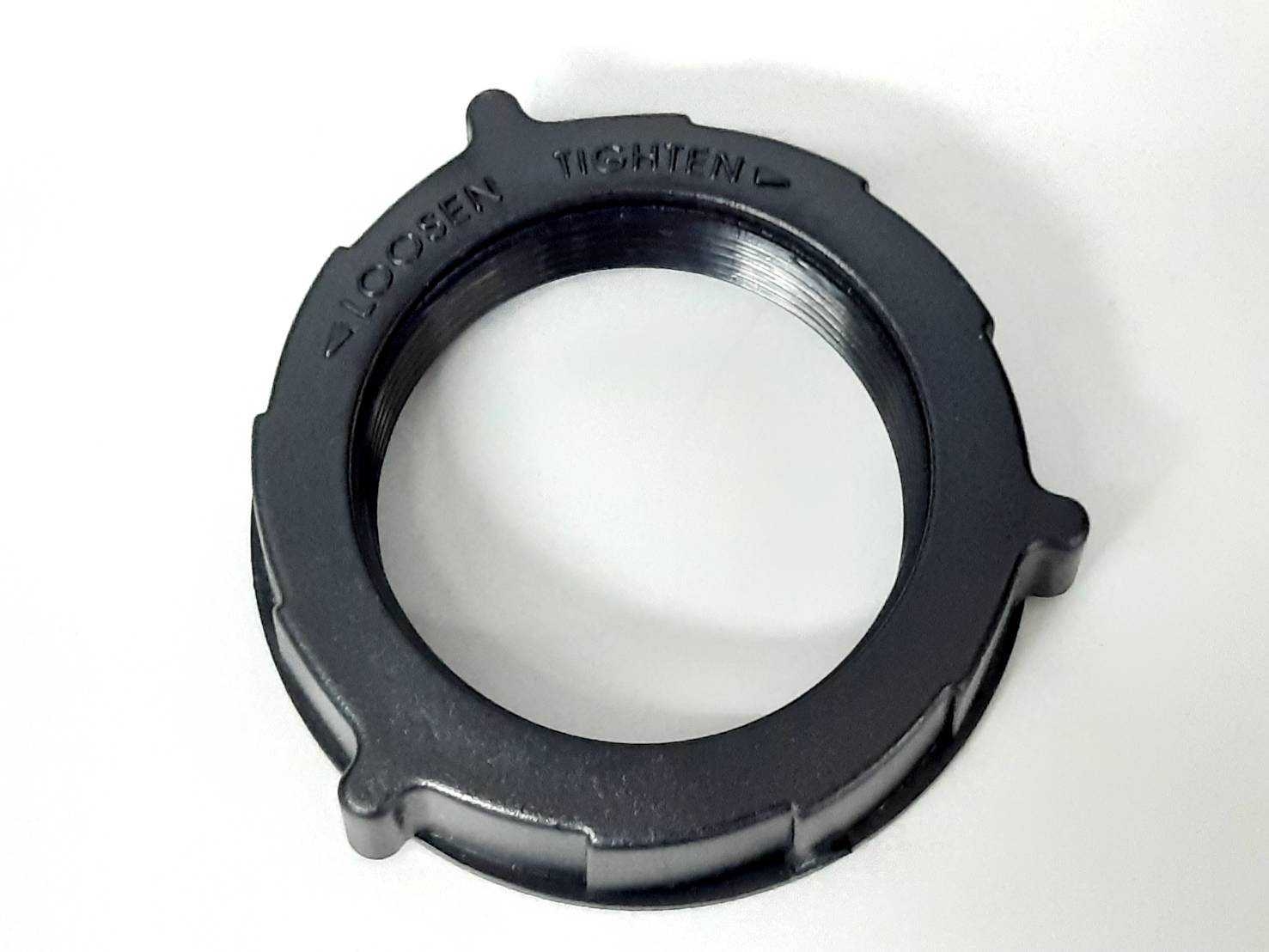 เกลียวล็อคตะแกรงพัดลม 16" ฮาตาริ