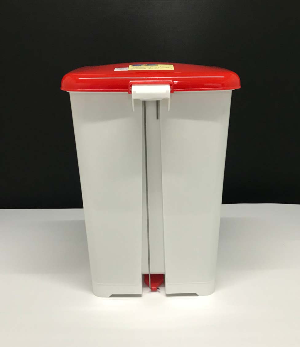 ถังขยะเท้าเหยียบ ทรงเหลี่ยม 42 ลิตร