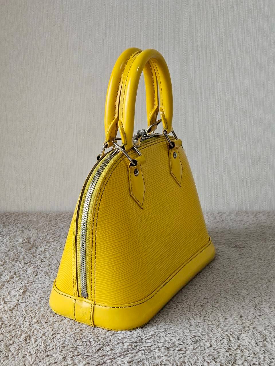 LV Alma BB EPI สีเหลือง