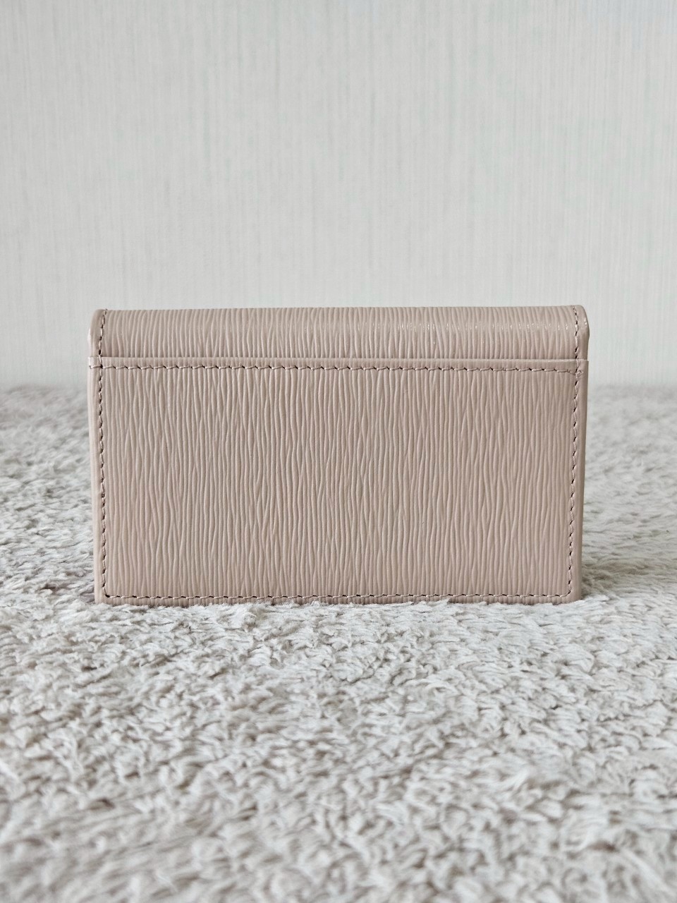 Prada 1MC122 Card Holder สีนู๊ด