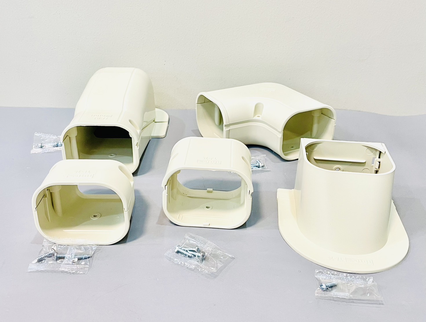 ฝาครอบรางแอร์ TW/AW75 สีครีม (หัวกะโหลก)