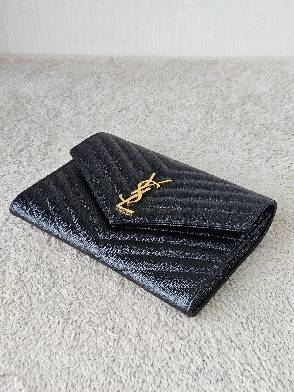 YSL Pouch ปี2023