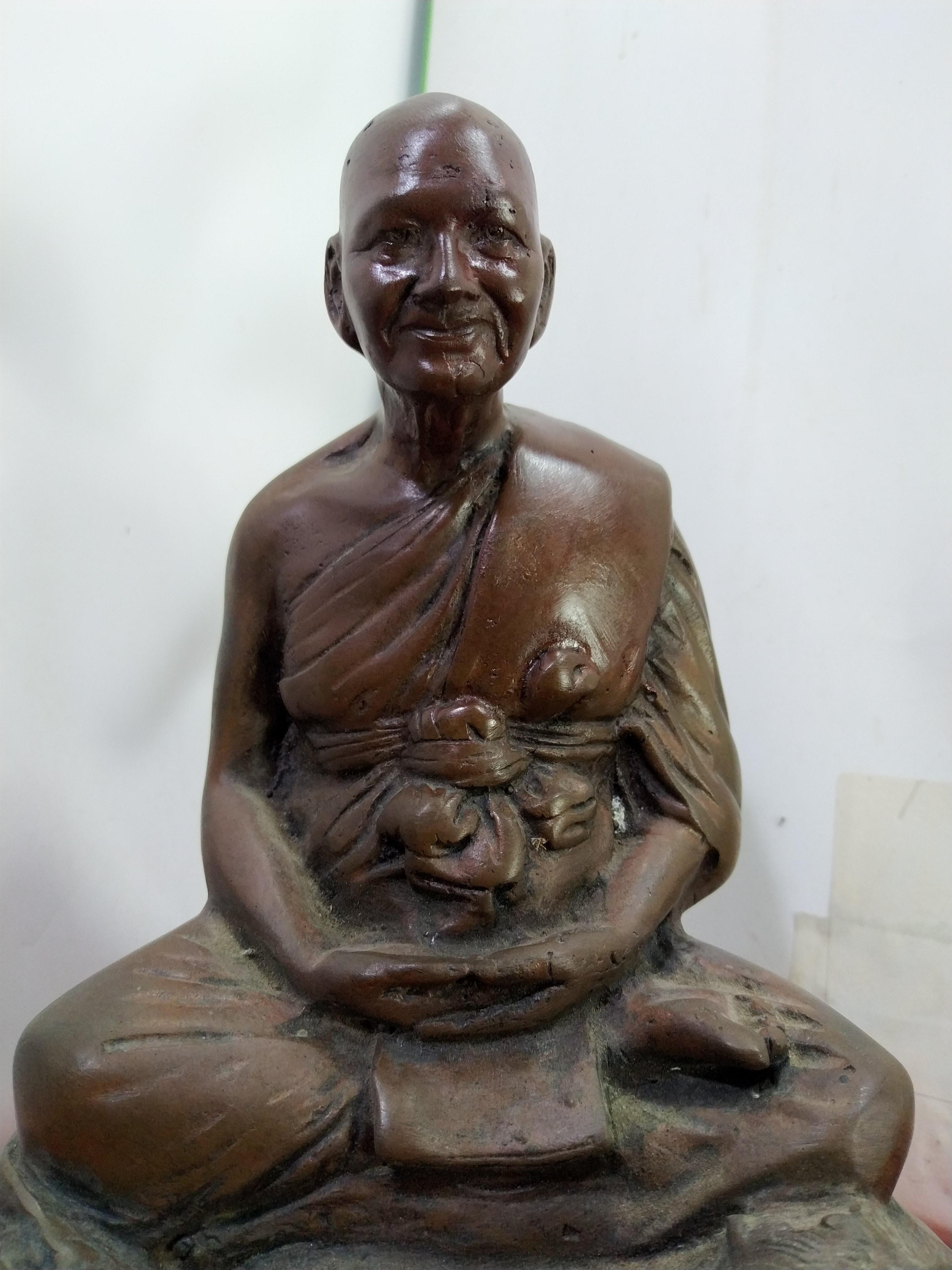 หลวงพ่อเปิ่น วัดบางพระ จ.นครปฐม ปี 2546 หน้าตัก 5 นิ้ว