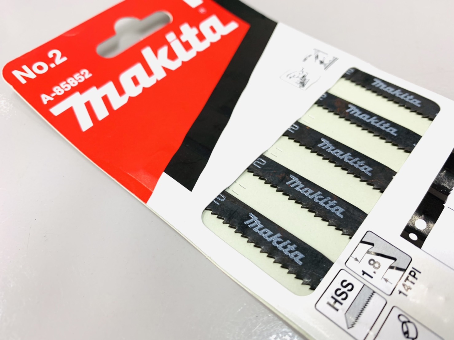 ใบเลื่อยจิ๊กซอ MAKITA (แผง5ใบ)