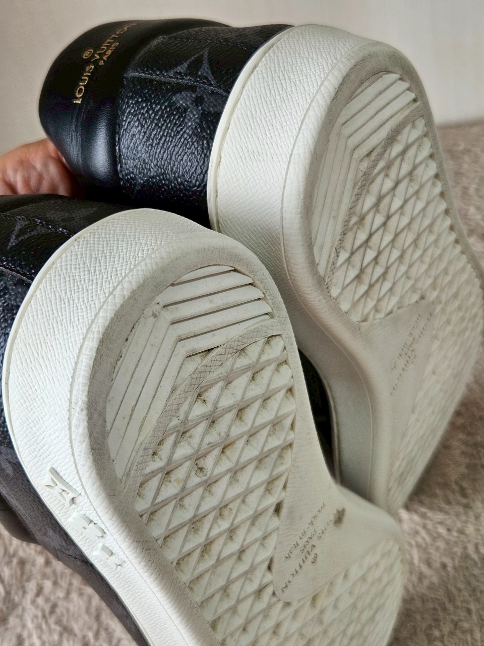 LV Luxembourg sneaker