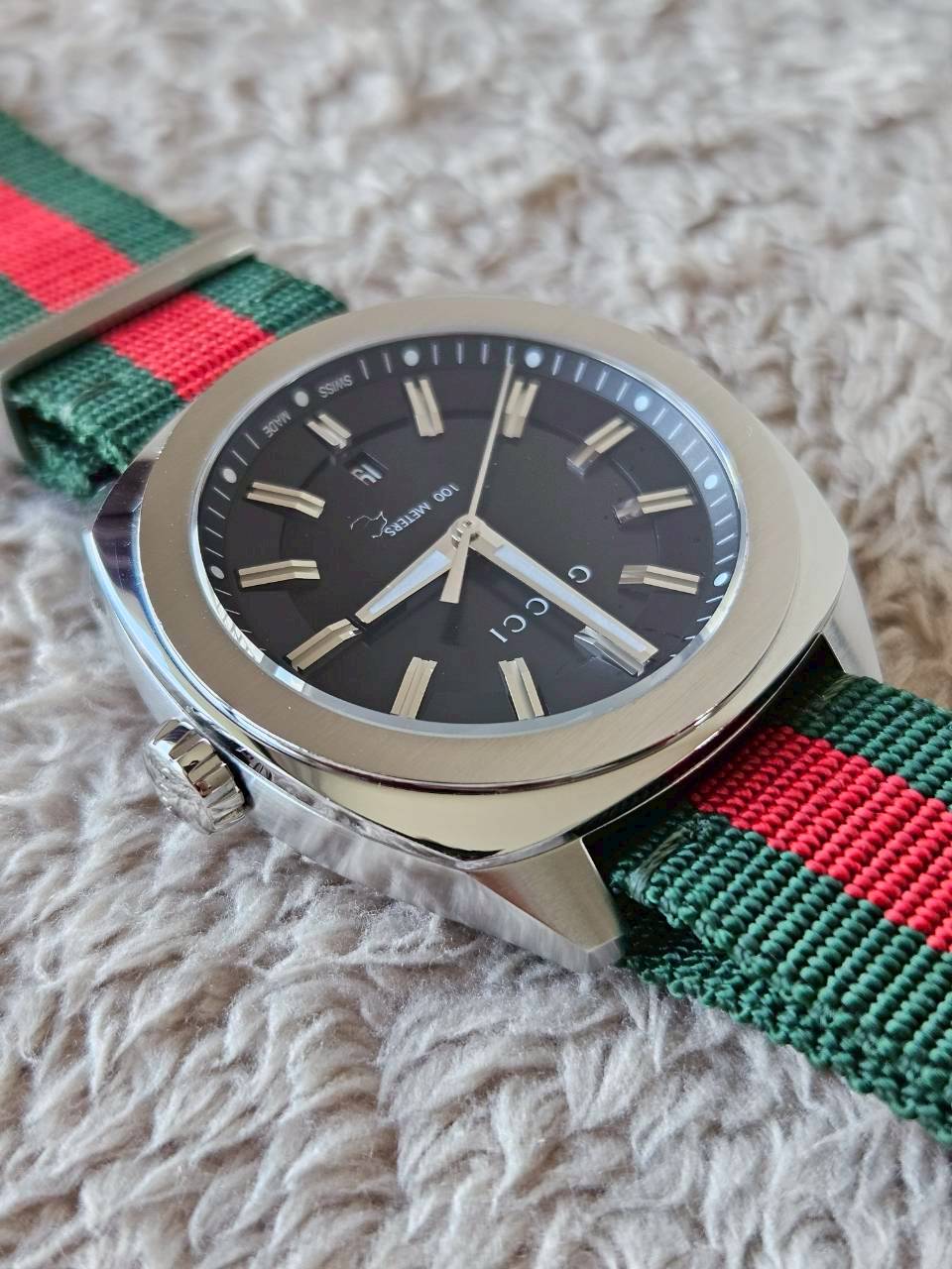 Gucci YA142403 GG2570 สายเขียวแดง