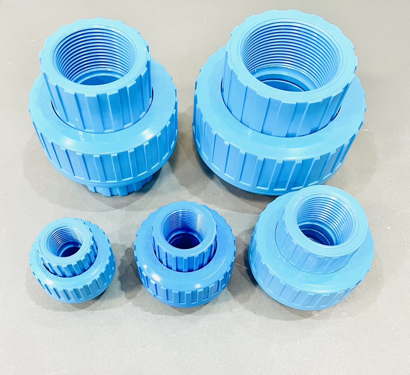 ยูเนี่ยนสั้น เกลียวใน TF