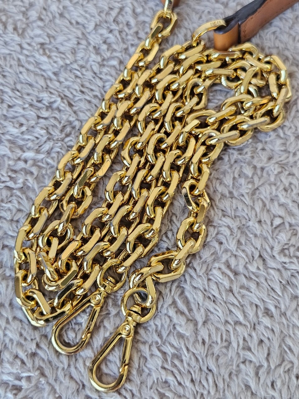 MCM Tracy Crossbody in Visetos