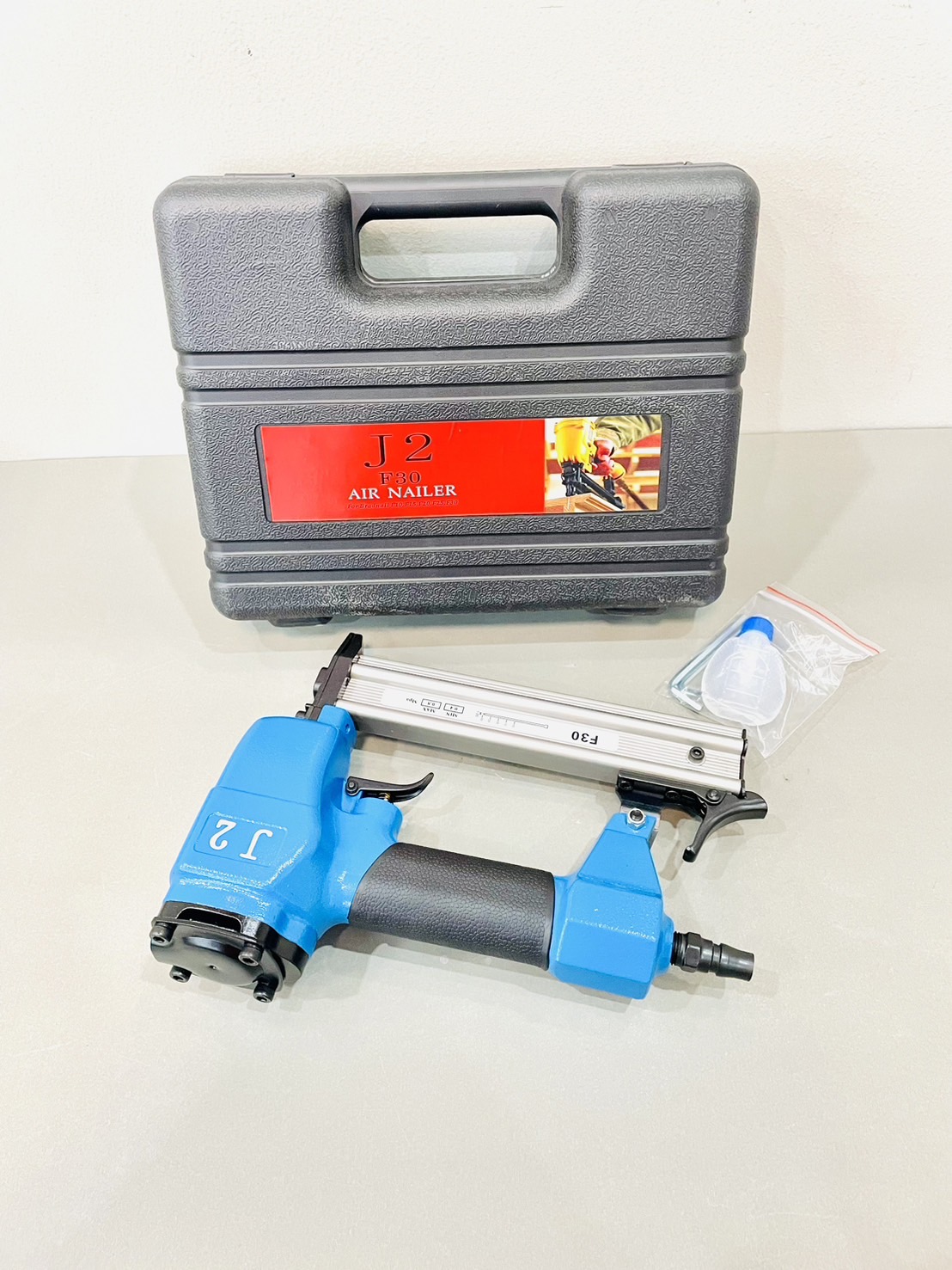 ปืนยิงตะปูลมขาเดี่ยว F-30 พัมคิน