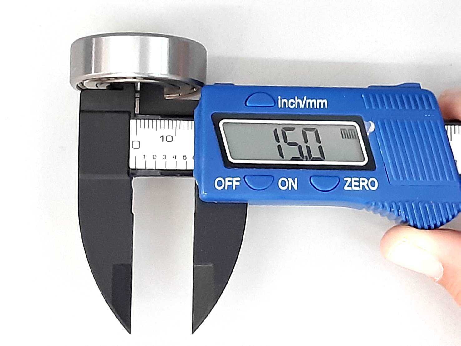 ลูกปืนฝาเหล็ก 6202 ZZ