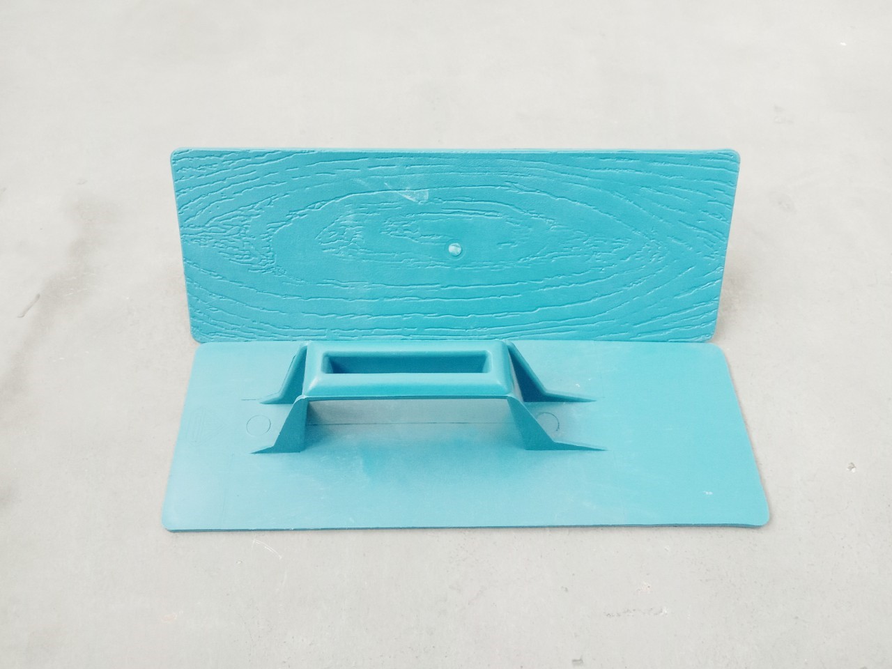 เกียงสี่เหลี่ยม PVC สีฟ้า