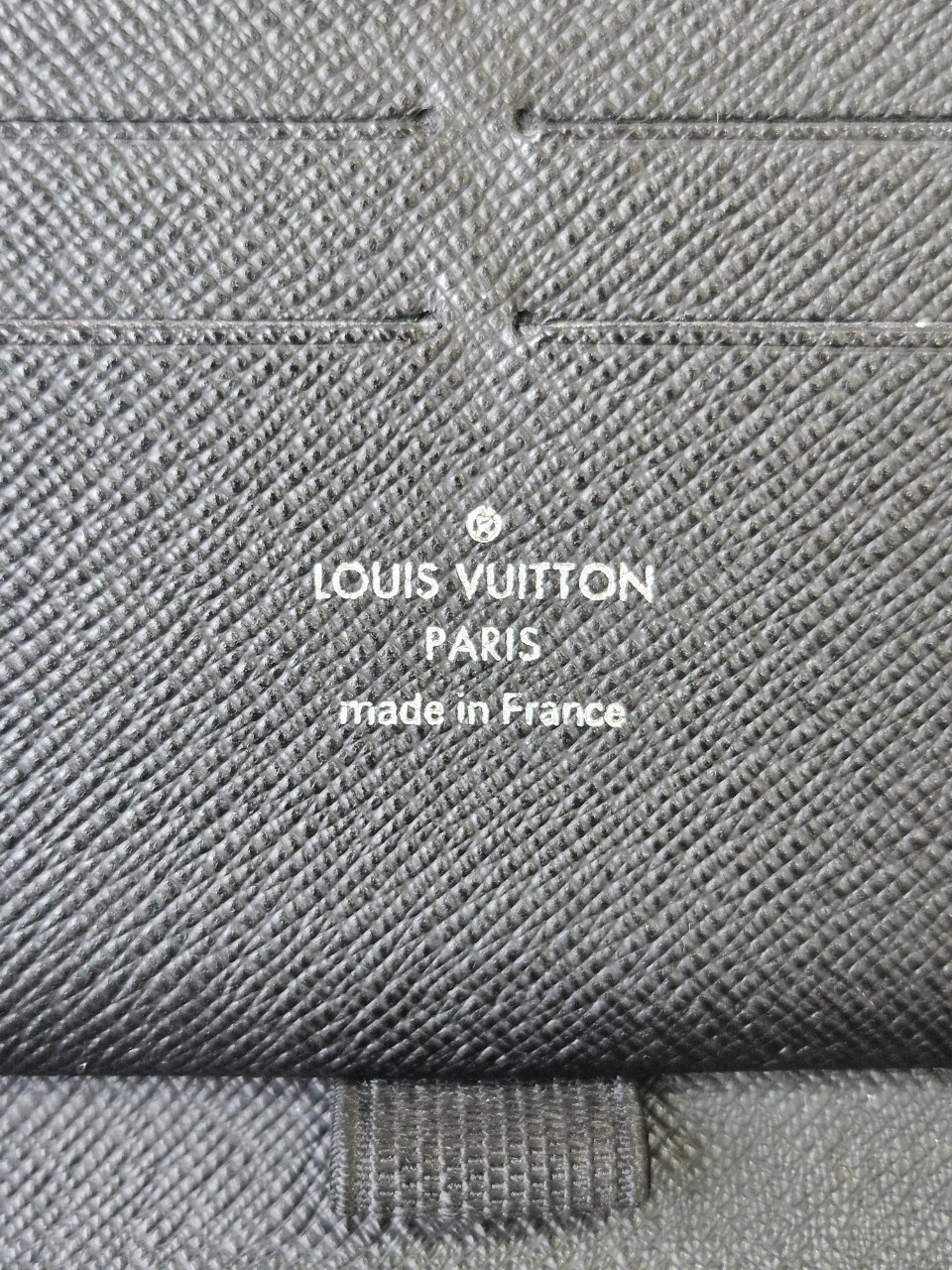 LV EPI Zippy Organizer Long Wallet