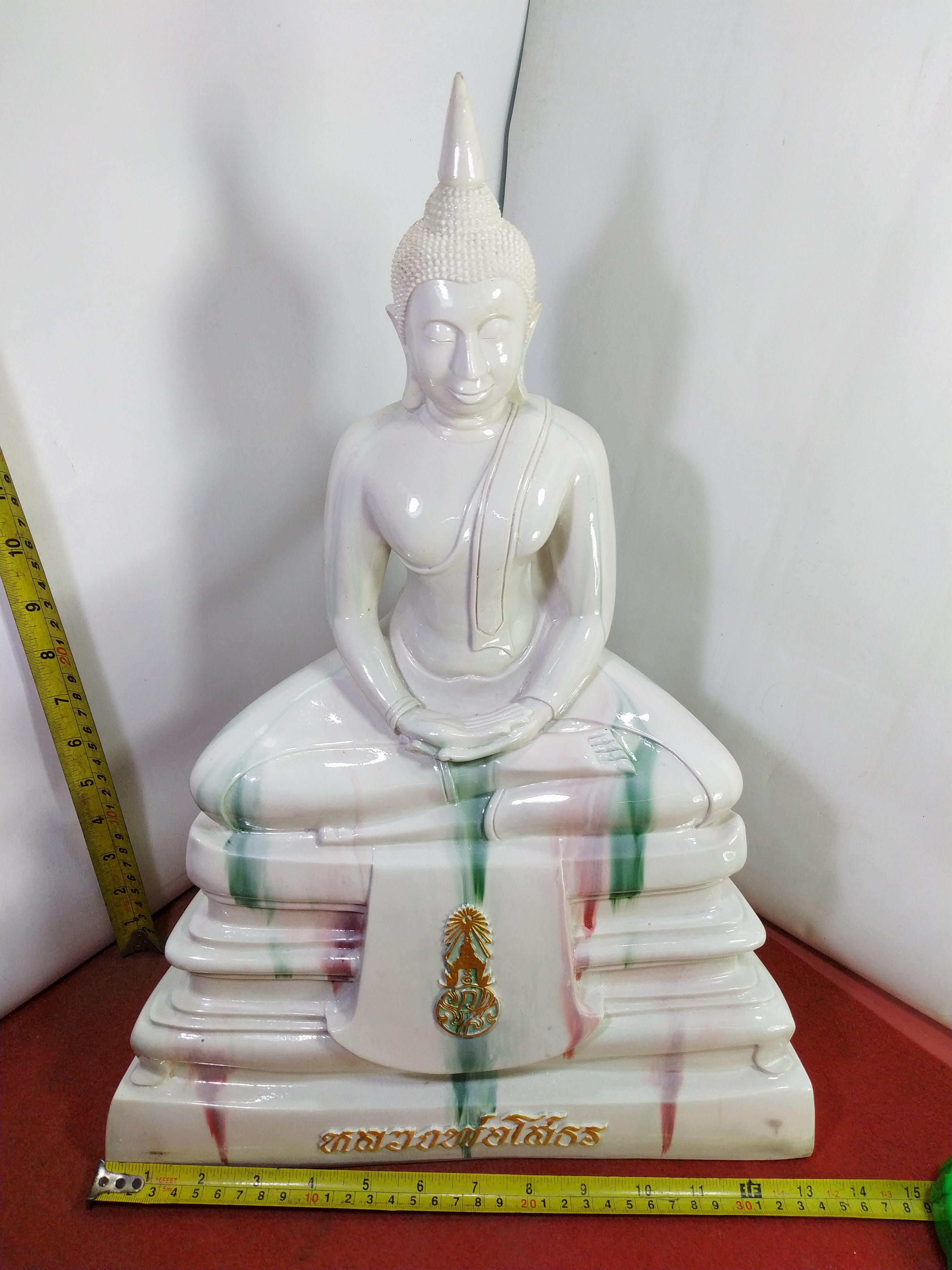 หลวงพ่อโสธร วัดโสธรวรารามวรวิหาร ฉะเชิงเทรา ฐาน13นิ้ว