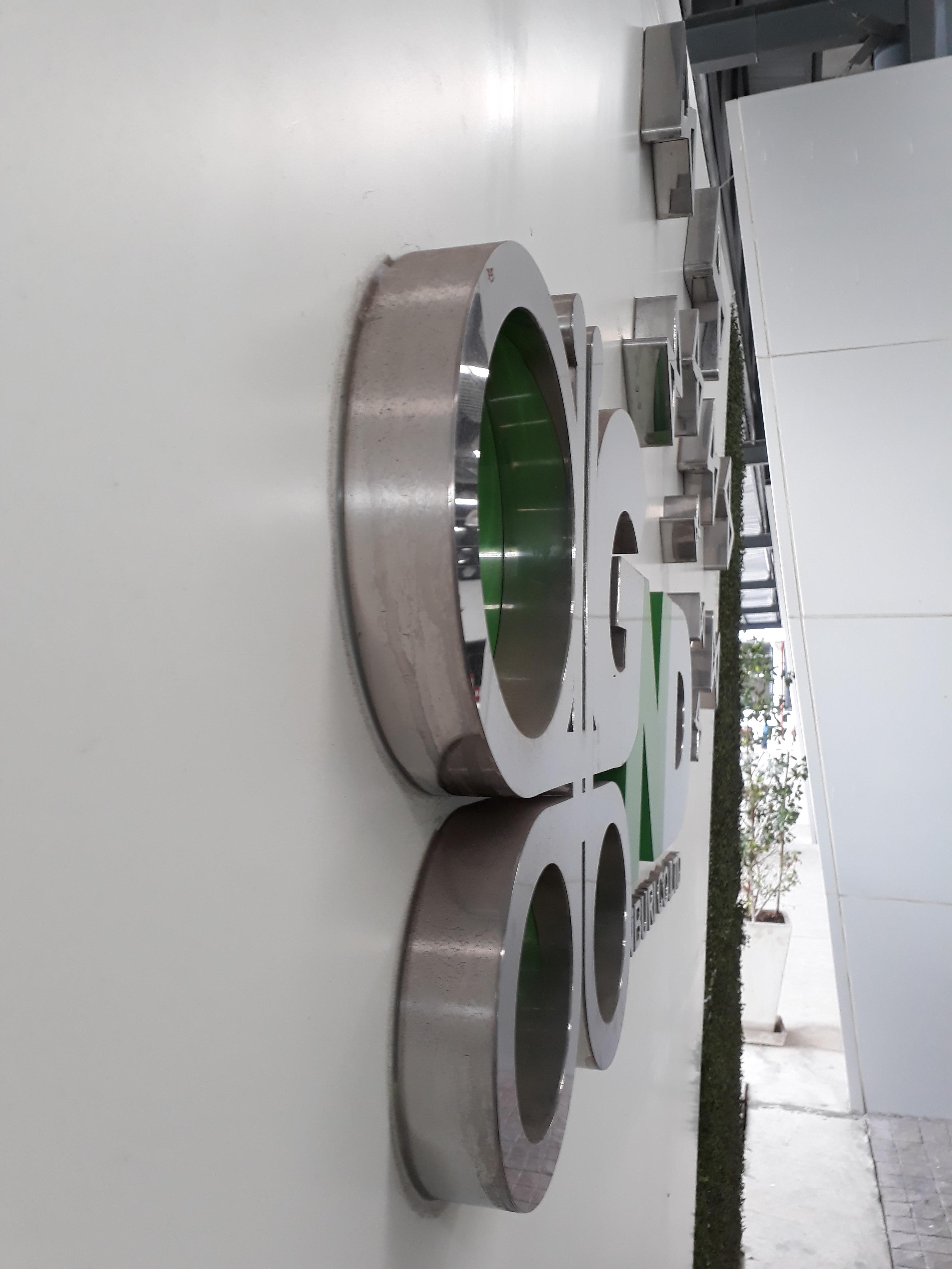 อักษรแสตนเลสยกขอบ อักษรซิงค์ยกขอบทำสีอุตสาหกรรม พ่น อบ สีด้าน สีเงา ทุกแบบราคาโรงงาน