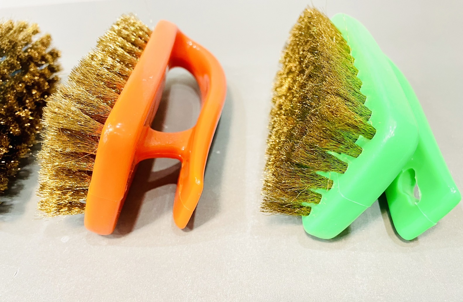 แปรงเตารีด ขนทองเหลือง