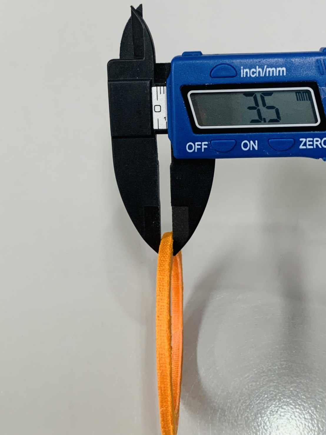 ยางคอกาพ่นสี ไม่ยืดหด Eagle One