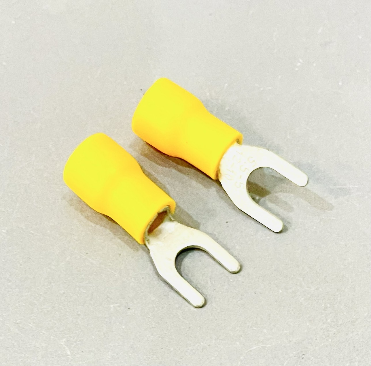 หางปลาแฉกหุ้ม SV