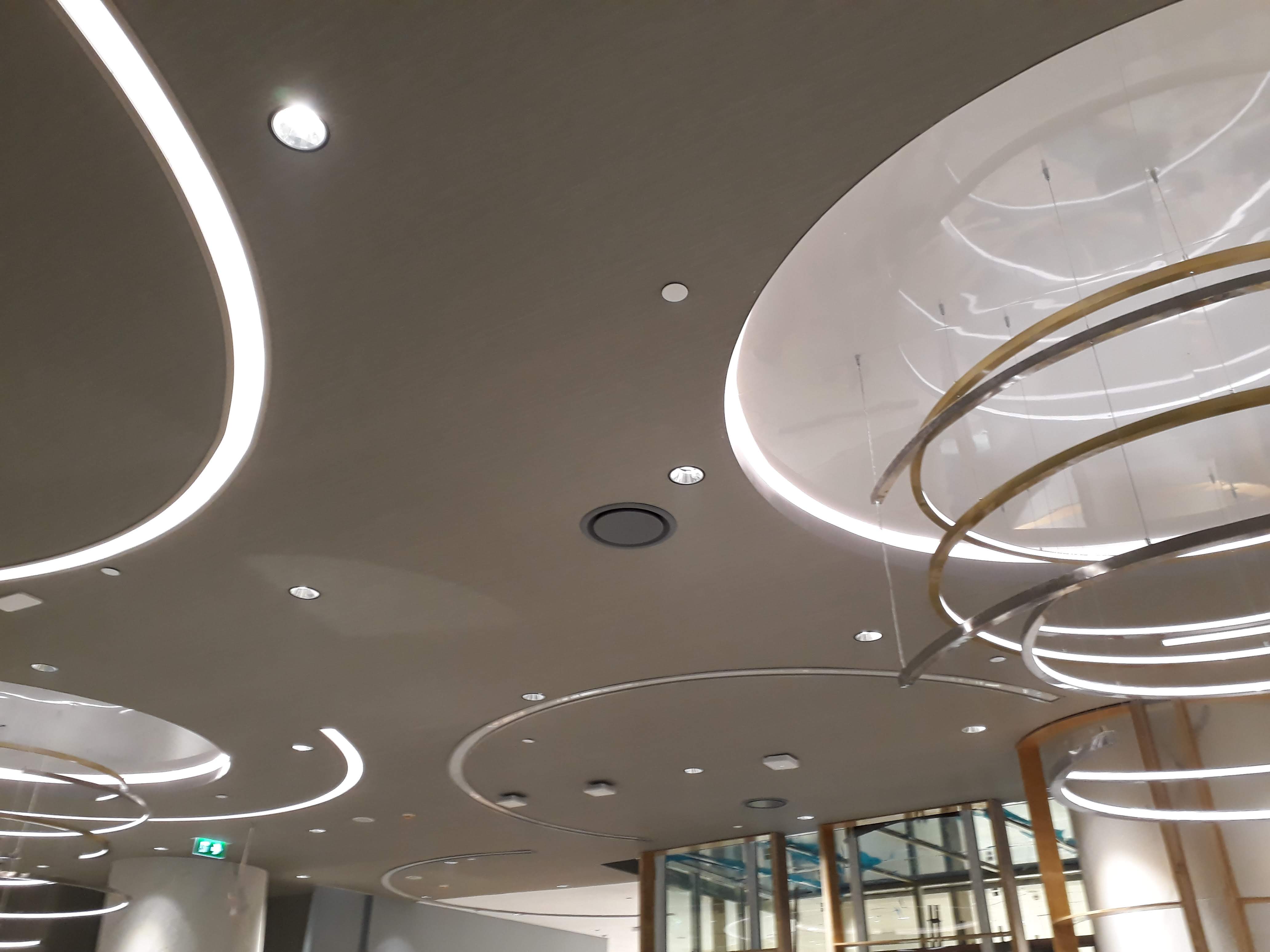 งานติดตั้งอะคริลิคฝ้า ออกแบบ ผลิต ติดตั้ง ตกแต่งบริษัทห้างร้านโรงงาน ราคาโรงงาน