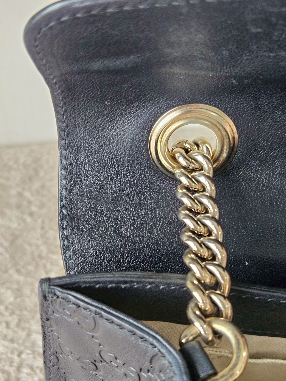 Gucci 295402 Emily Guccissima Medium