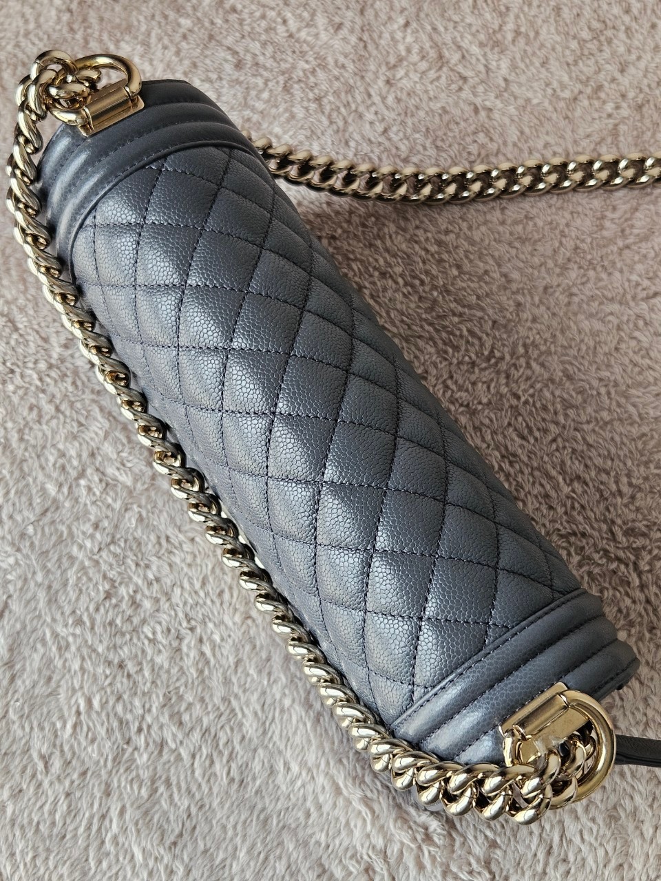 Chanel Boy 10 Cavier SHW สีเทา Microchip