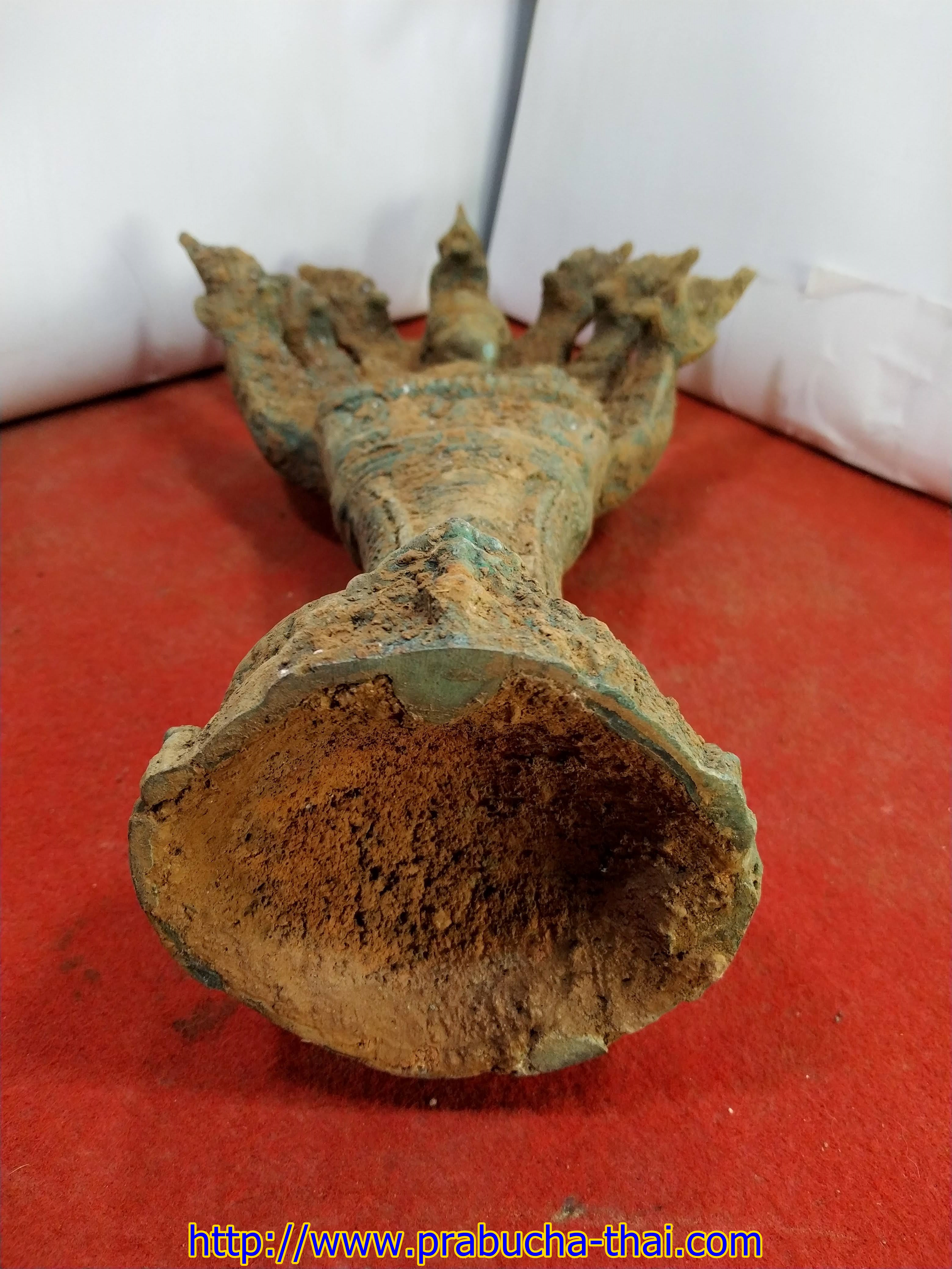 พระนาคปรก พระทราวดี ปางนาคปรก เนื้อโลหะสำริด สภาพเก่า