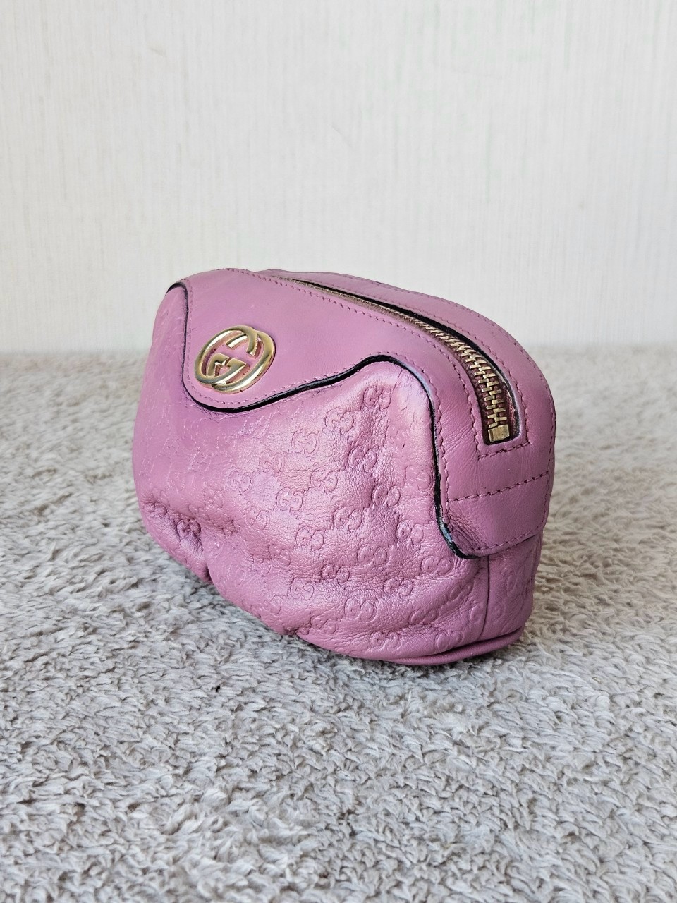Gucci Small Pouch Cosmetic Pink Leather Interlocking G