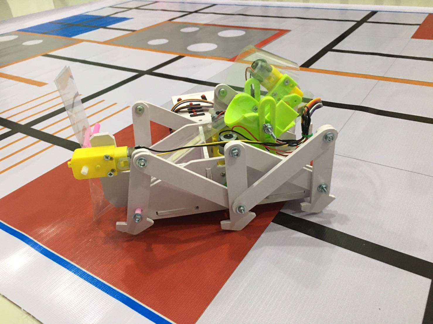 หุ่นยนต์พื้นฐานม.ปลาย นักบาส V4 (แบบนำไปประกอบเอง) Ex