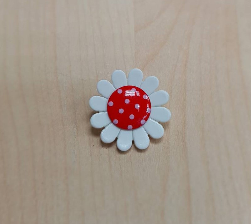 Flower button - Red col. (size 44L,1pc/pack)