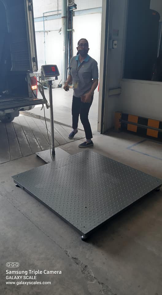 LOCOSC เครื่องชั่งดิจิตอลแบบวางพื้น ขนาด1.2x1.2M LP7553