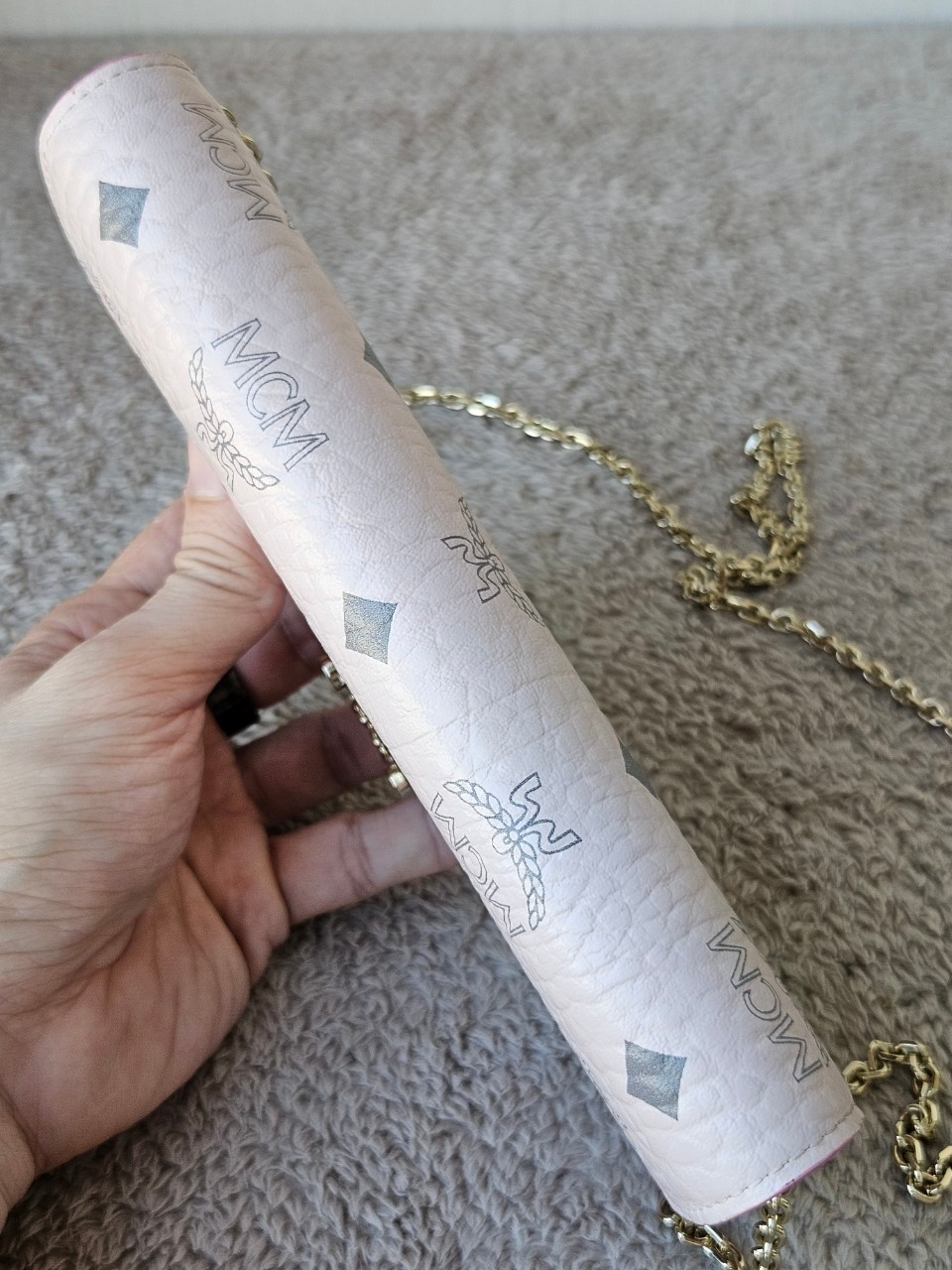 MCM Tracy Crossbody Wallet Pink