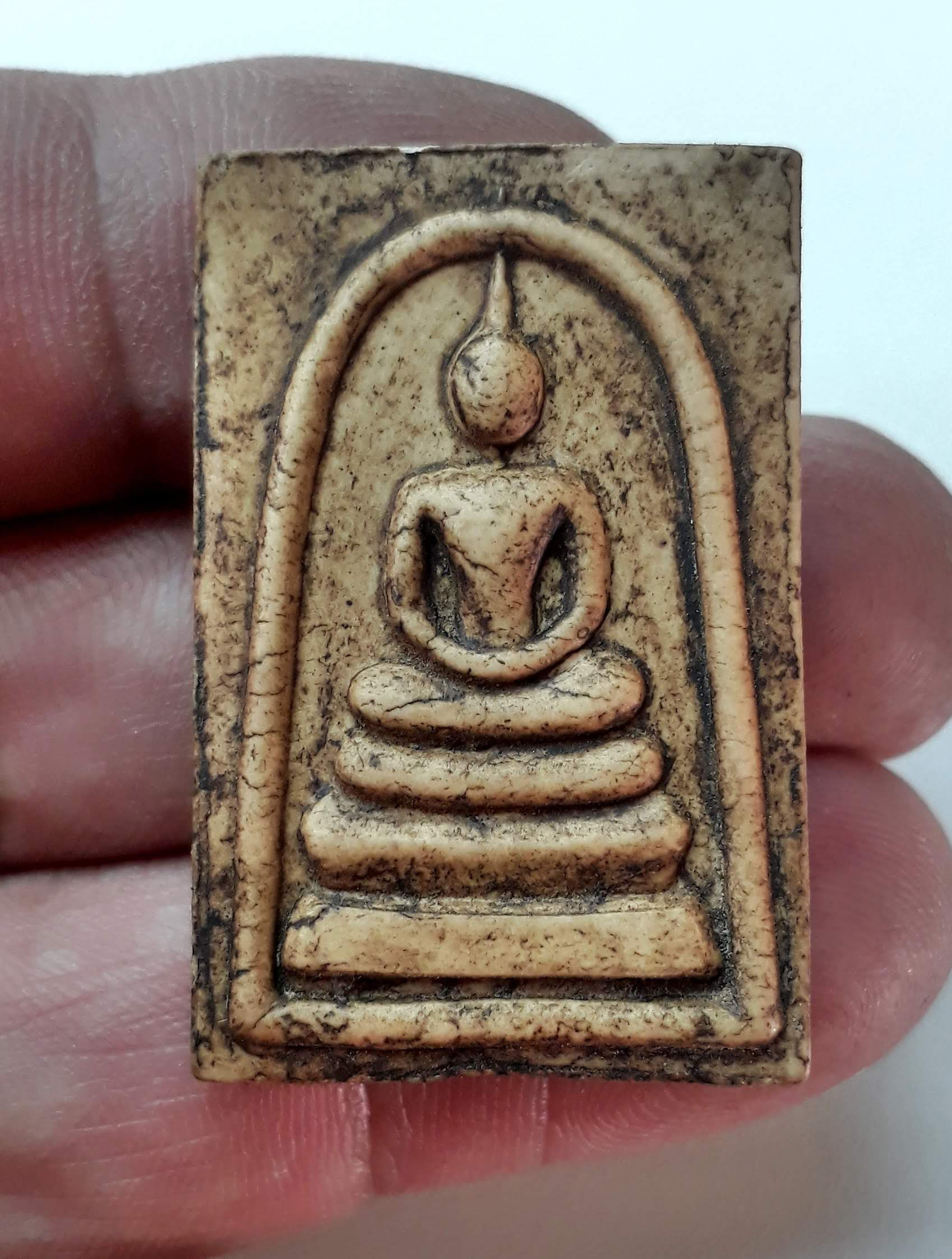 พระผงพุทธคุณ พระสมเด็จ ด้านหลัง สมเด็จโต