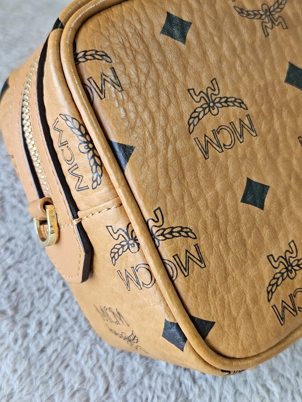 MCM Geo Laurel Wash Bag