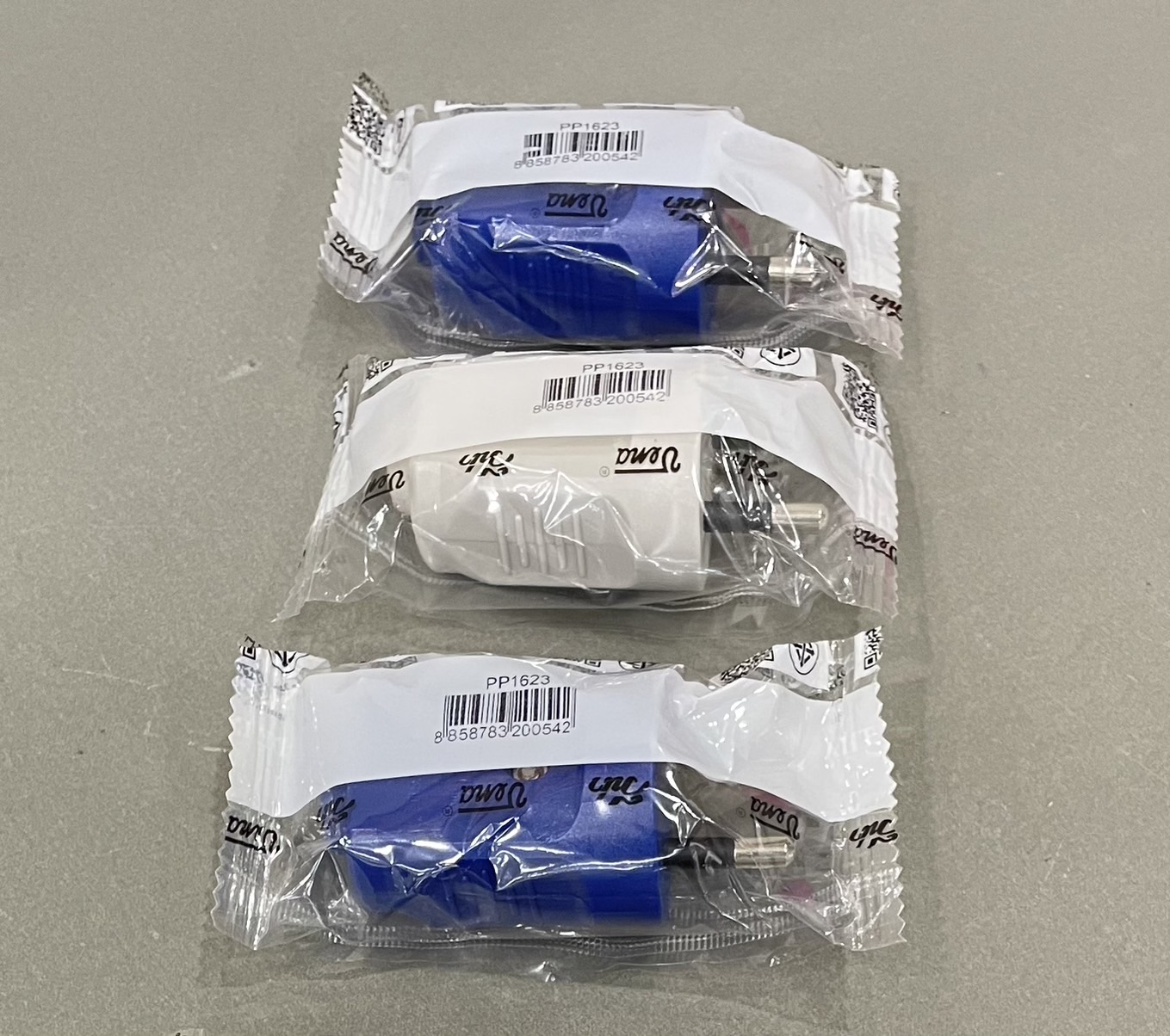 ปลั๊กตัวกลม 2 ขา วีน่า PP1623