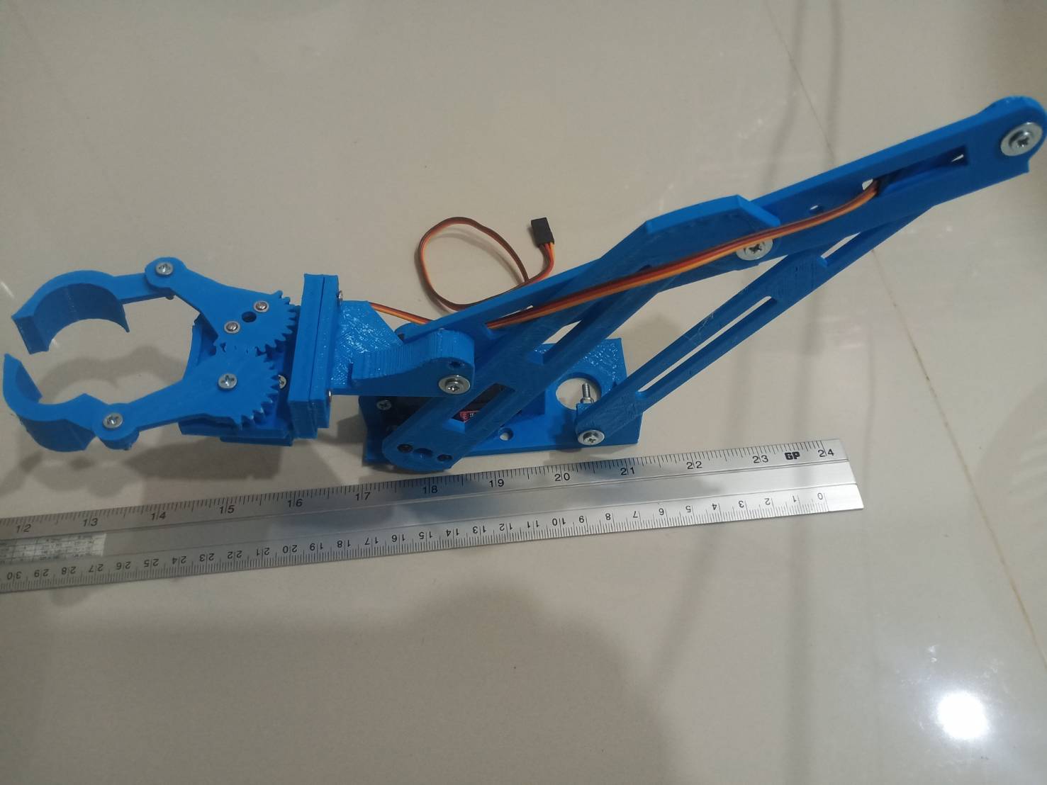 มือคีบ ระยะ 10- 30 ซม. 2เซอร์โว Ex