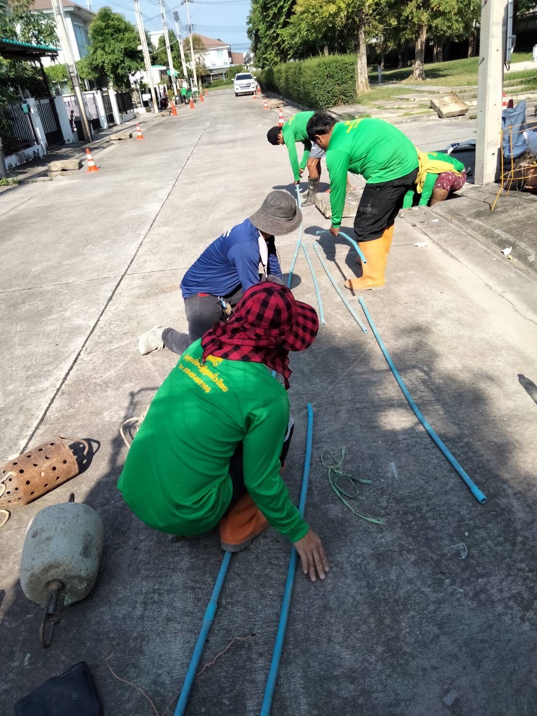ดูดส้วมถนนอัษฎางค์ 083-908-3504 ช่างโดม