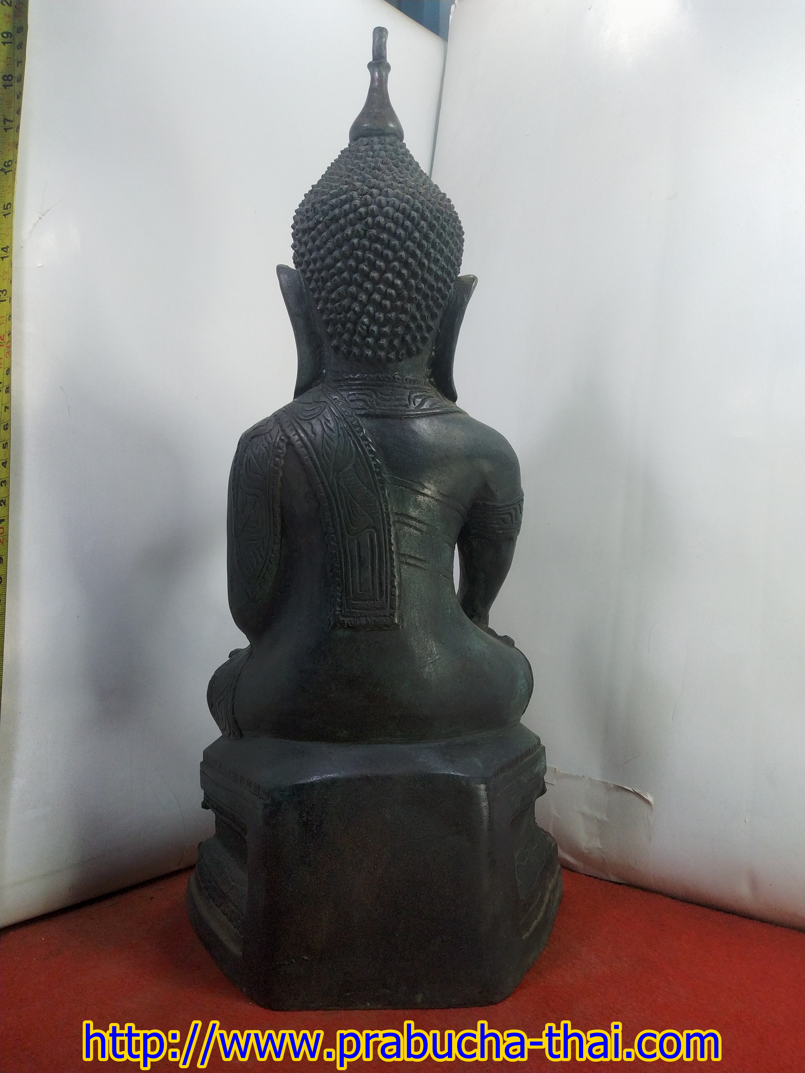 พระเชียงรุ้ง ทรงเครื่อง ฐาน 9 นิ้ว เนื้อโลหะสำริด