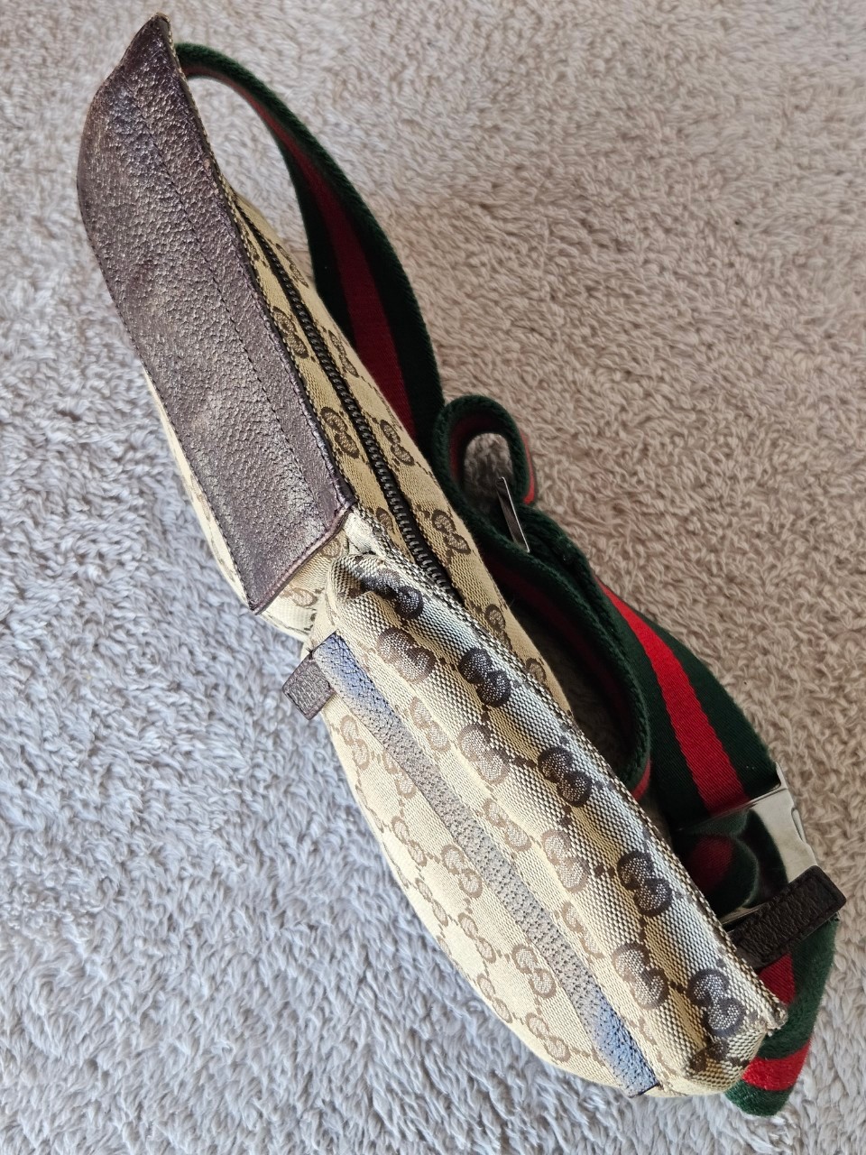 Gucci GG Canvas Beltbag