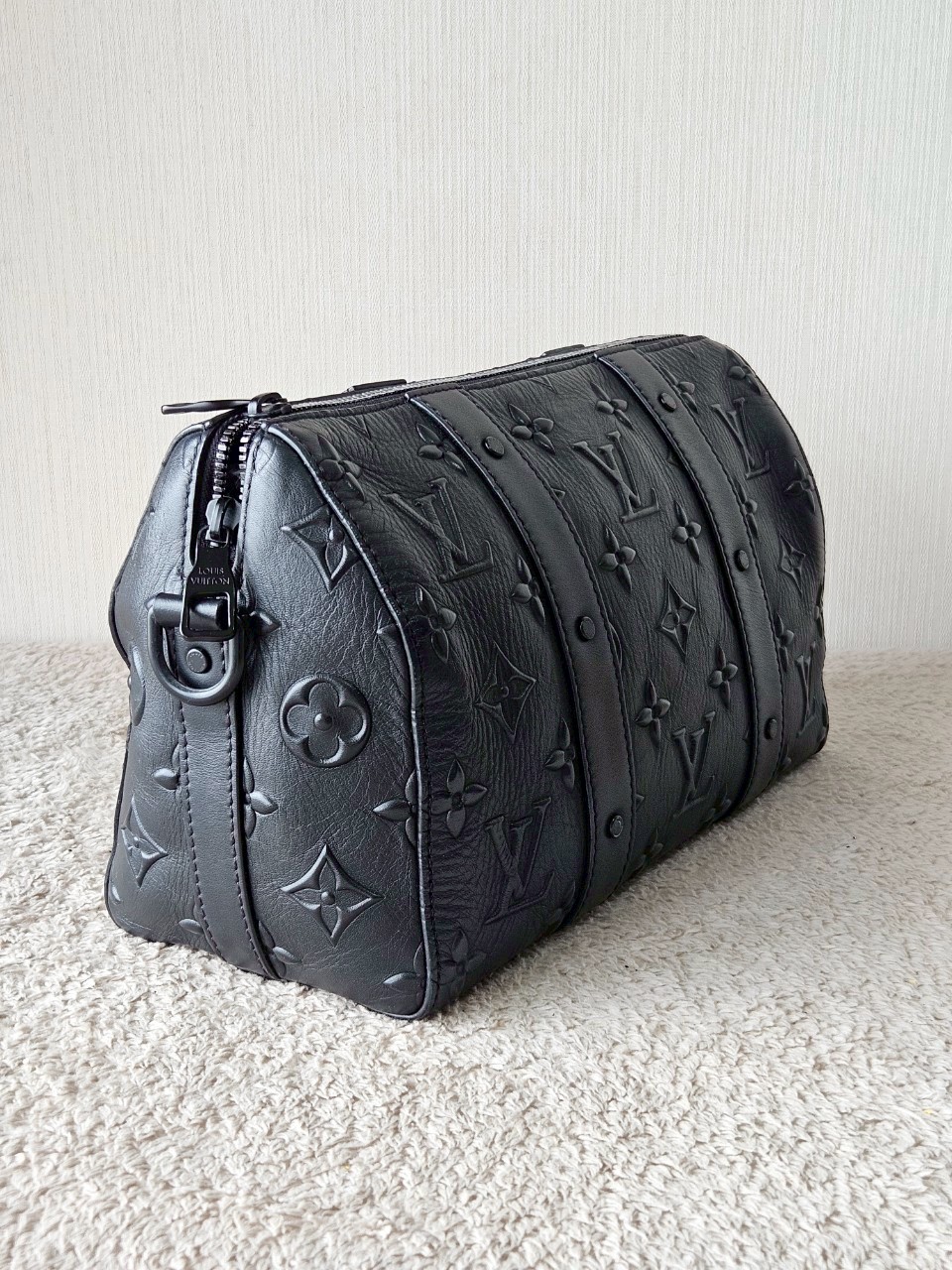 LV City Keepall 25