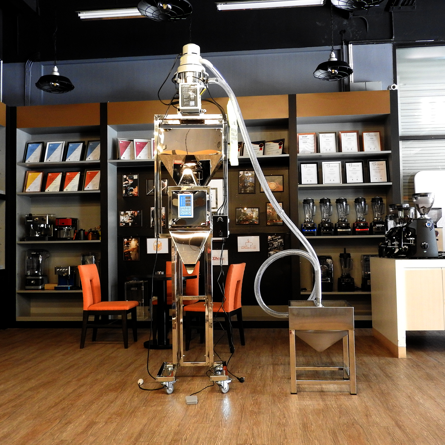 ถังใส่เมล็ดกาแฟ ขาตั้ง สแตนเลส 45x45x61 cm.