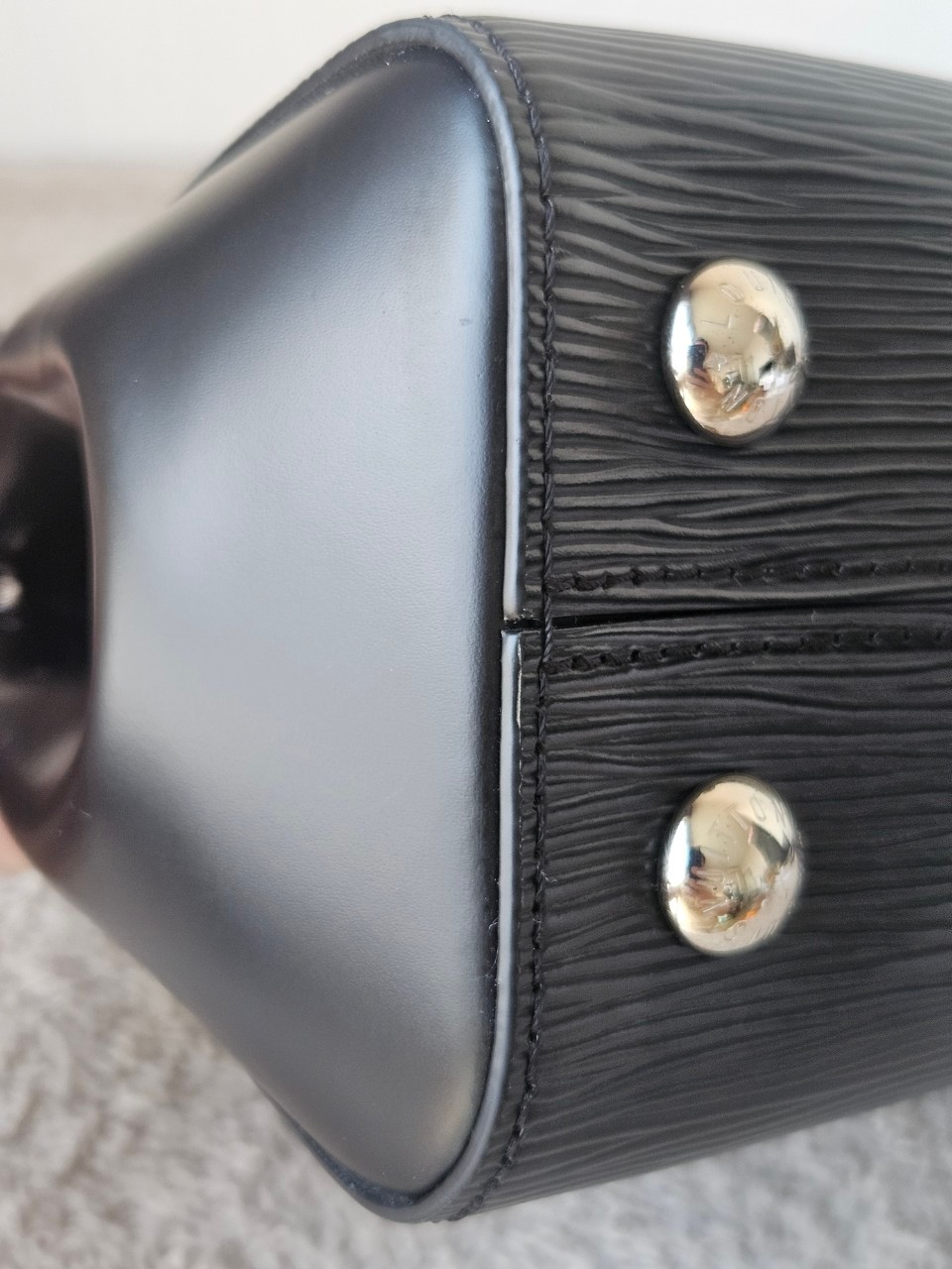 LV M41312 Cluny BB EPI microchip