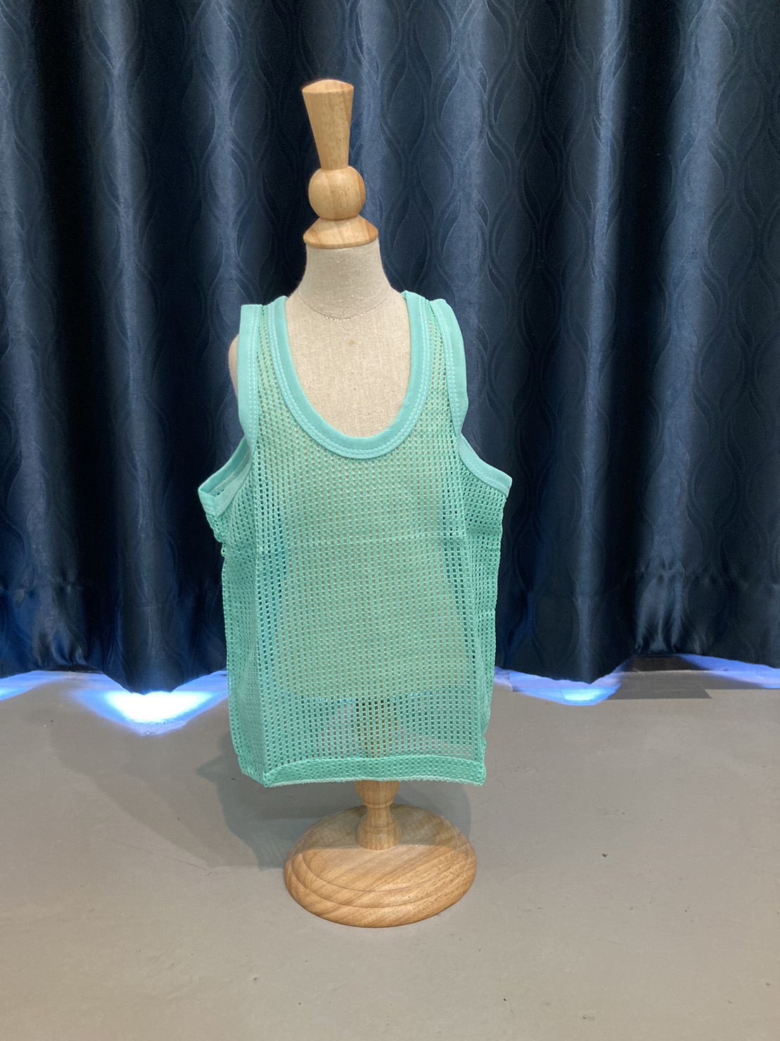 ขายส่ง เสื้อกล้ามฉลุ เสื้อเด็ก 1-2 ขวบ (ราคาต่อโหล) nongnini1988