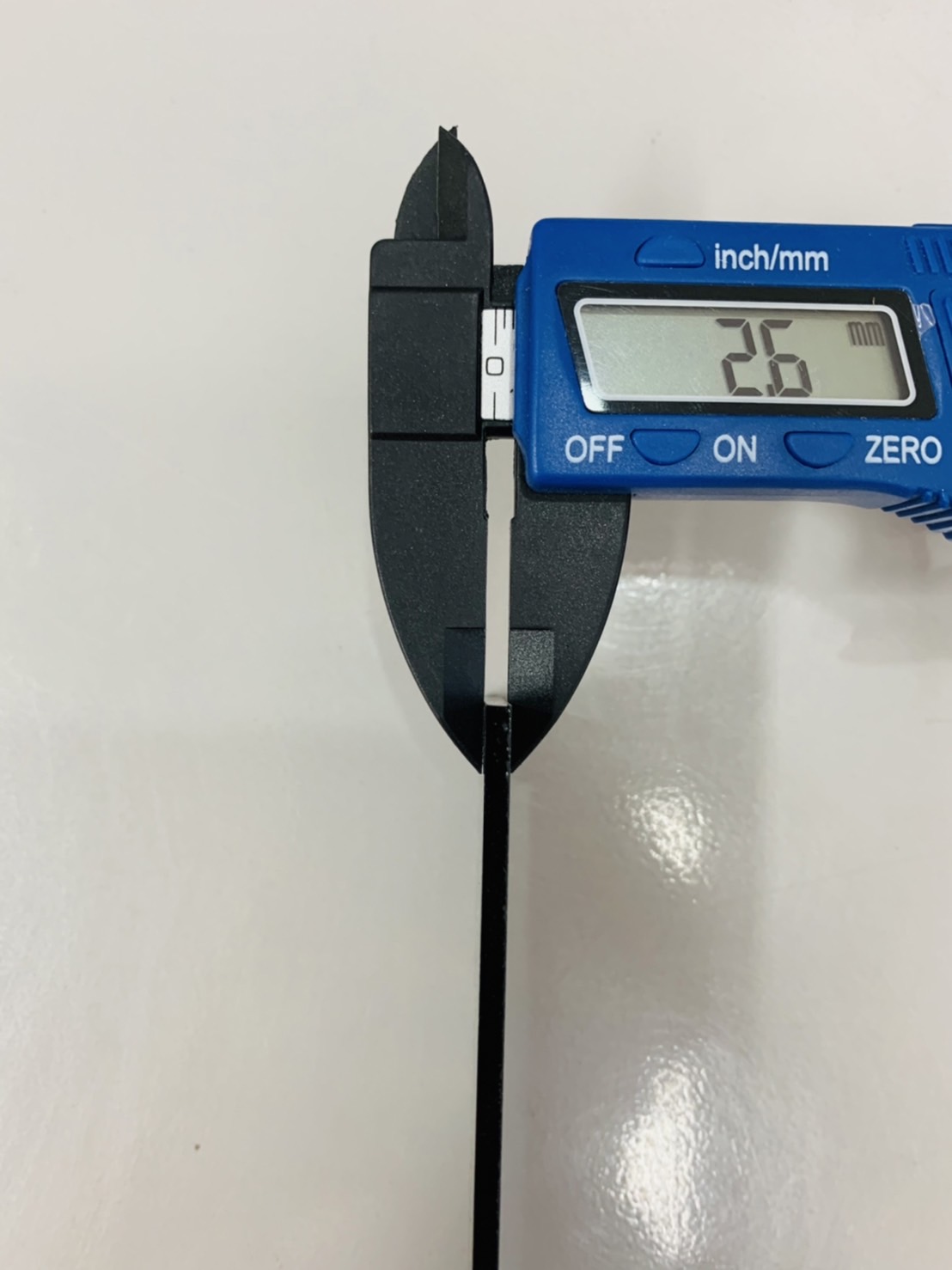 กระจกอ๊อกดำ