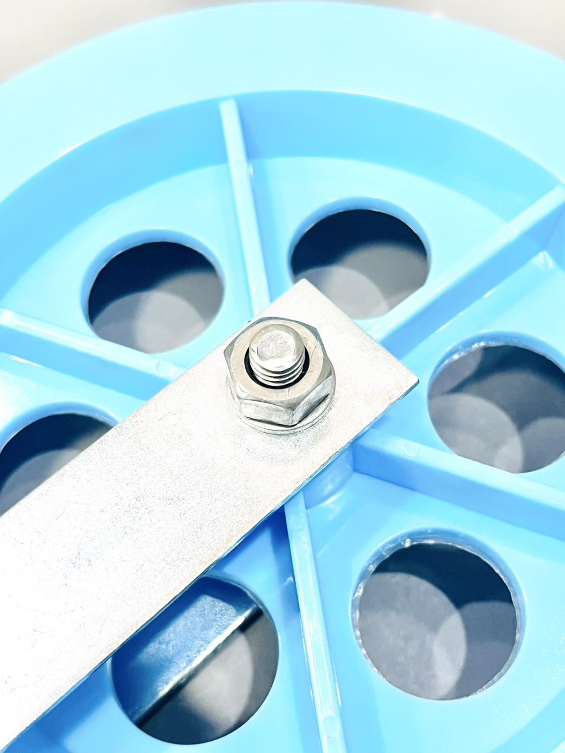 รอกเชือก PVC Yokomo