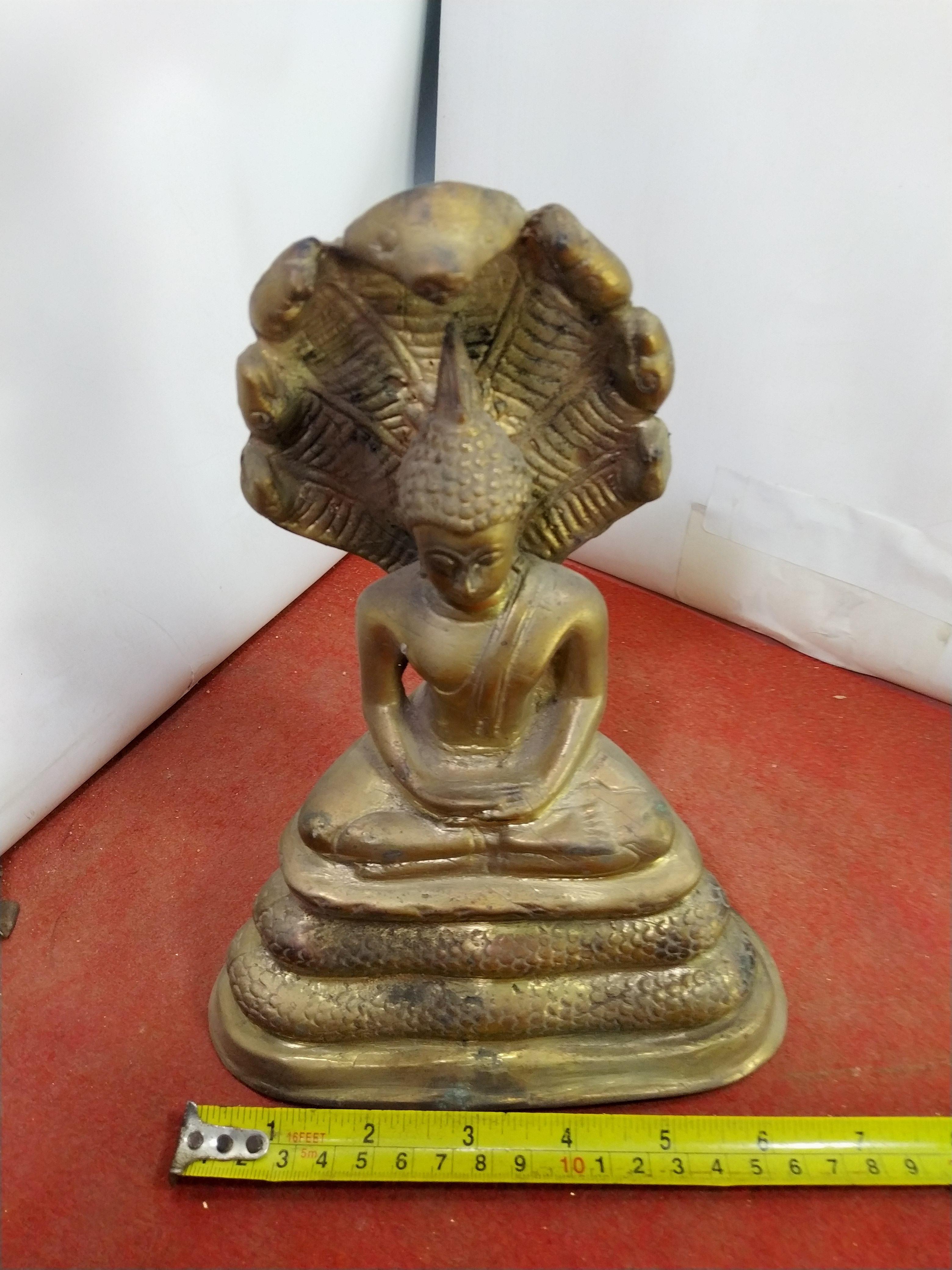 พระนาคปรก อยุทยา พระประจำวันเกิดวันเสาร์