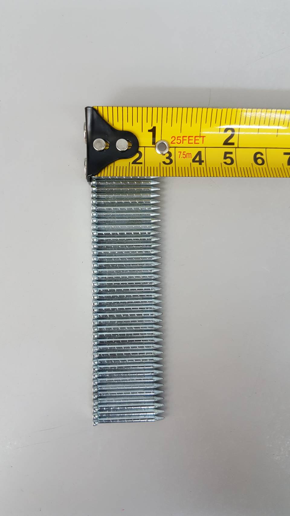 ลูกแม็กยิงปูน ST