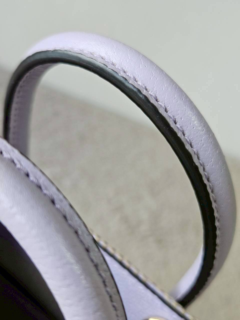 Gucci Jumbo GG Canvas Vertical Mini Tote