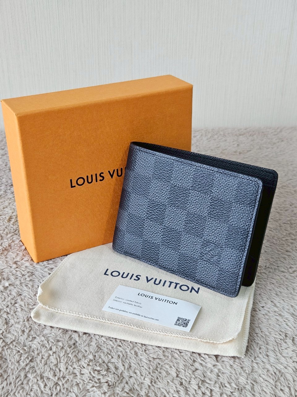 LV Multiple Damier Graphite Wallet Microchip