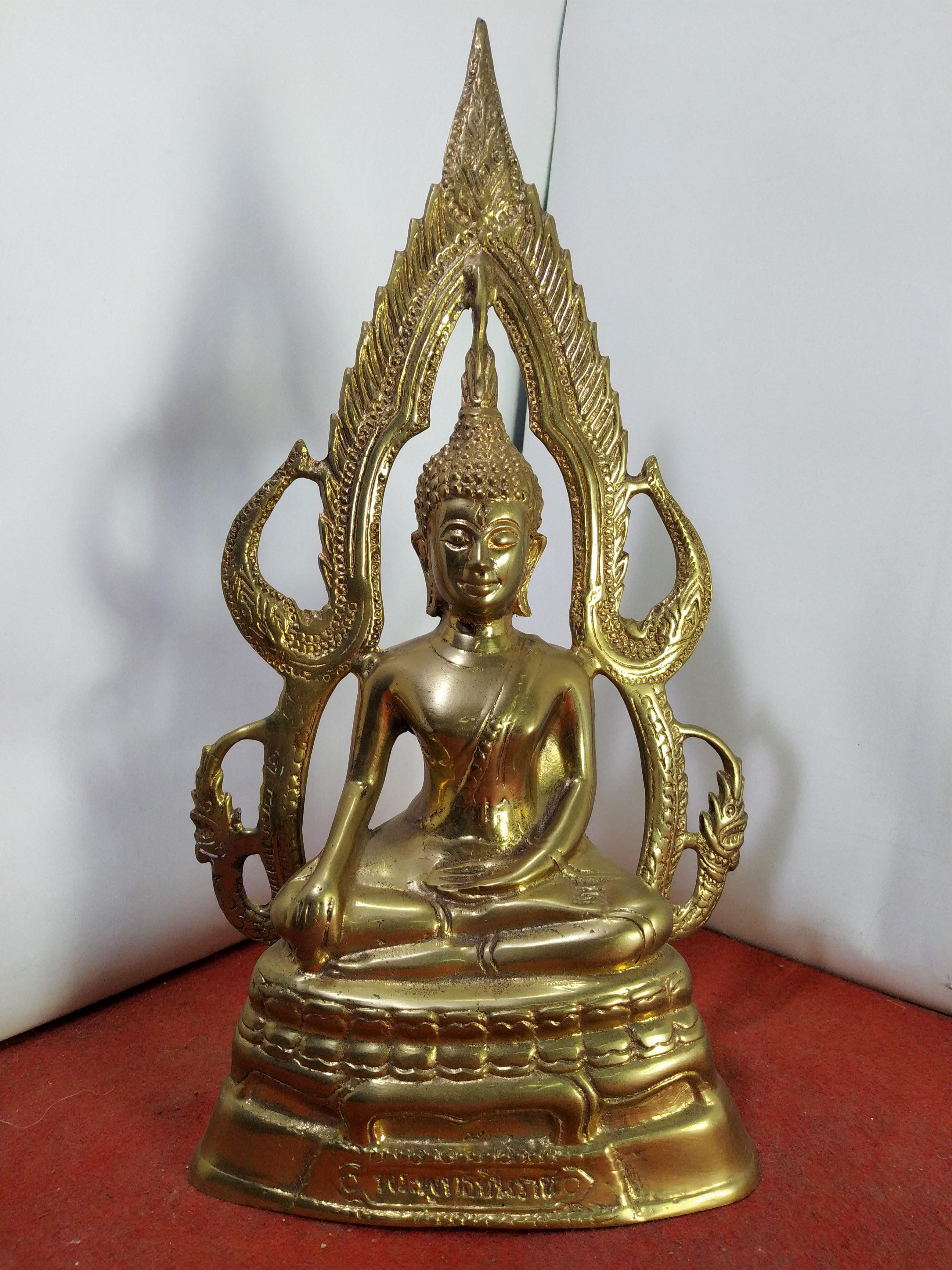 พระพุทธชินราช ๒๕ ศตวรรษ ฐานกว้าง 6 นิ้ว เนื้อทองเหลืองขัดเงางดงาม